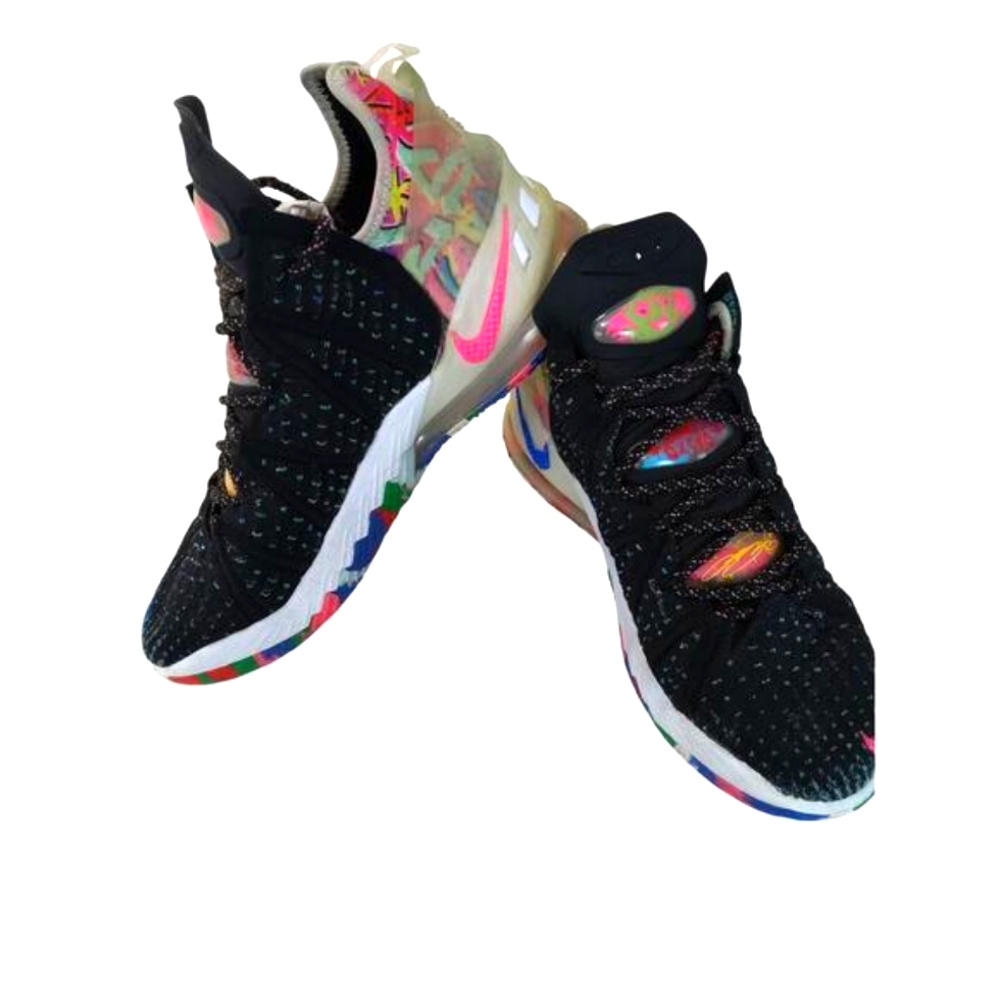 Nike Men's Black and Multicolor Athletic Shoes